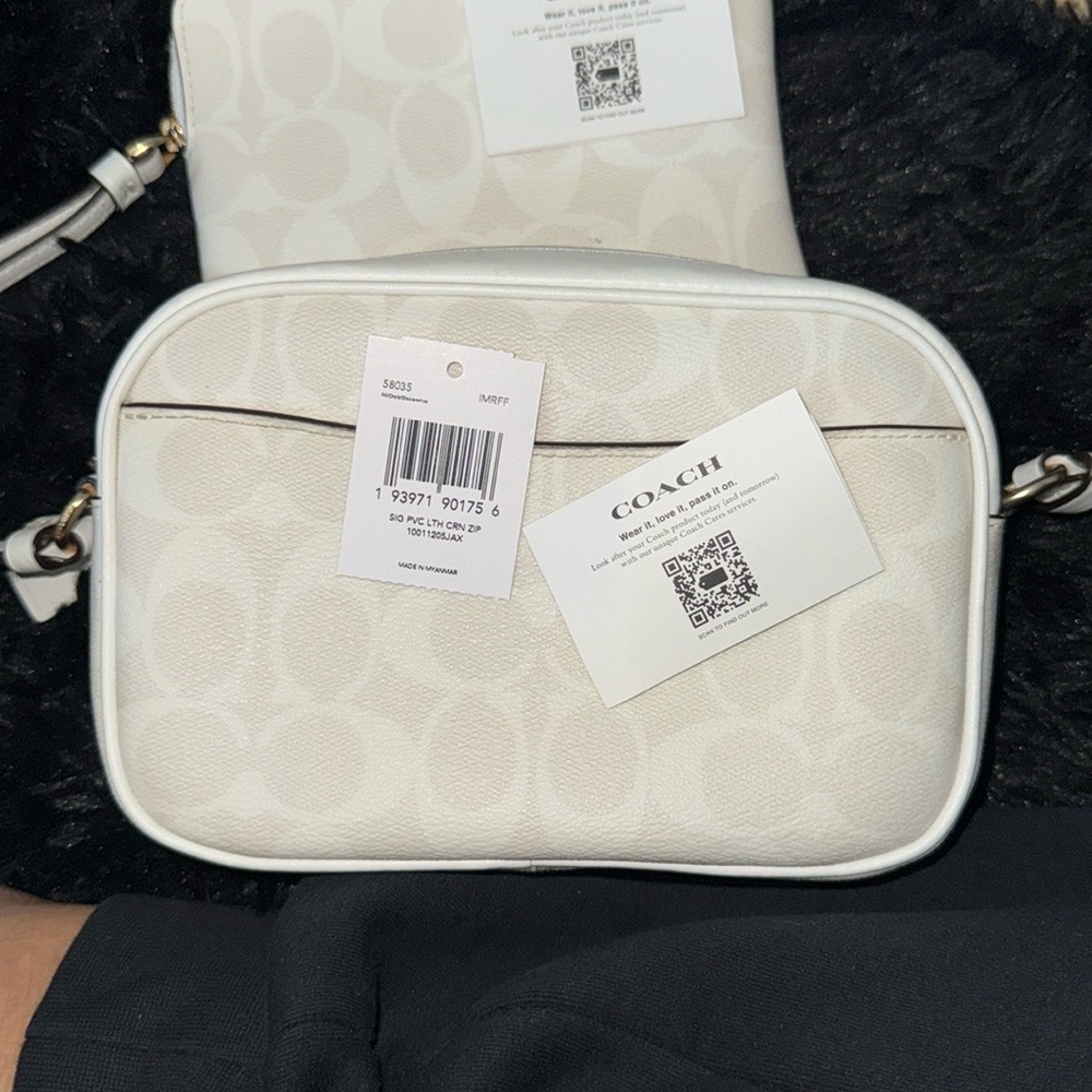 Coach Cream Crossbody Bag with Minimalist Design and Versatile Style